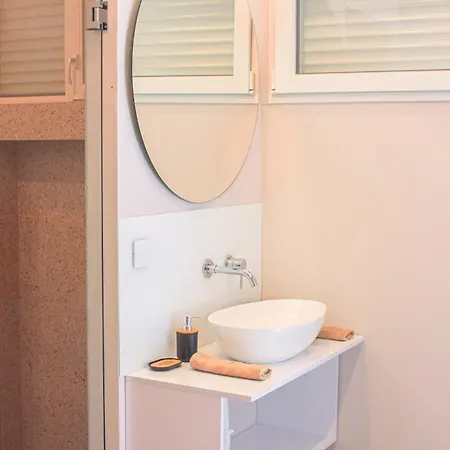 Luxury Seaside House Noble- Location In Town Affittacamere