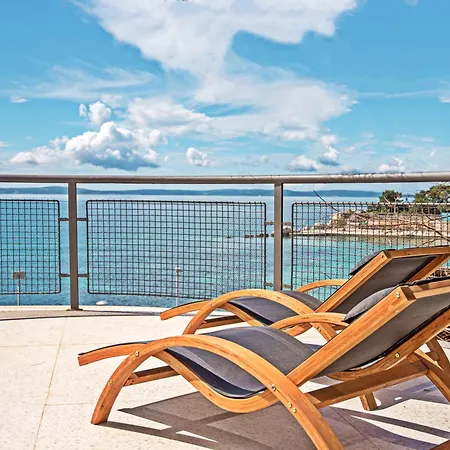 Luxury Seaside House Noble- Location In Town *